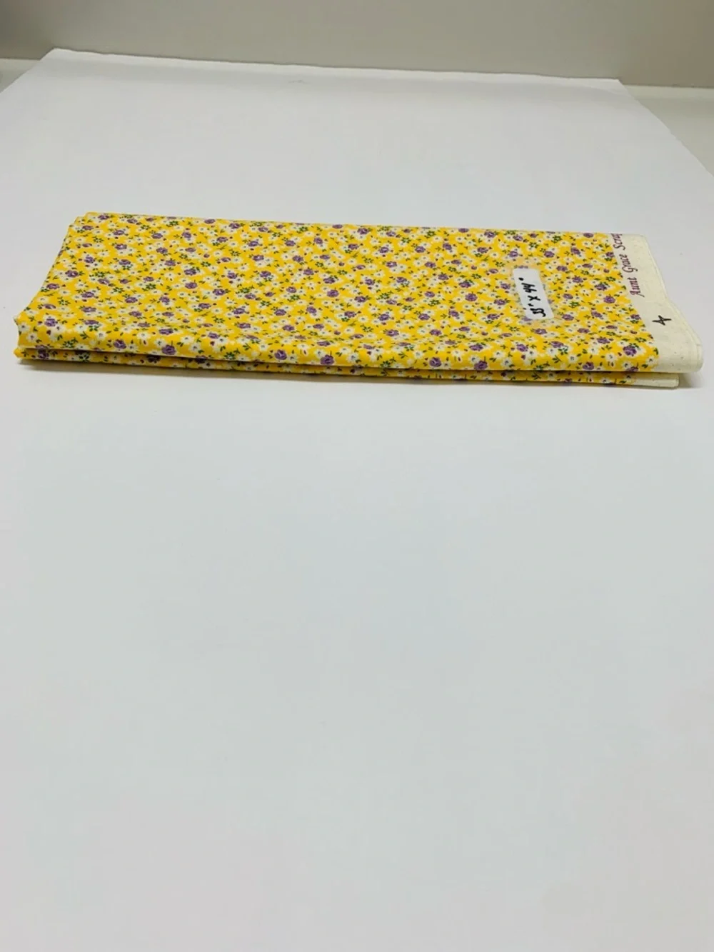 Aunt Grace Scrap Bag 1930s Reproduction Floral & Dot Cotton Quilt Fabric Bundle